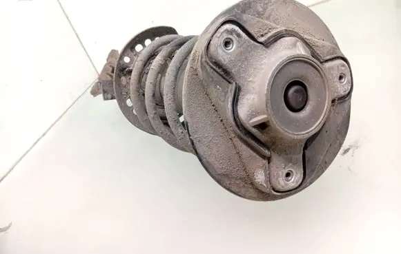 Mercedes-Benz E W212 Front shock absorber with coil spring 