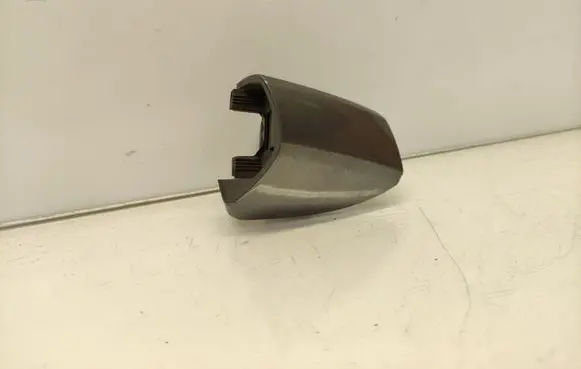 Mercedes-Benz A W176 Front door handle cover A2047600420