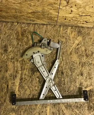 KIA Carens I Rear door window regulator with motor
