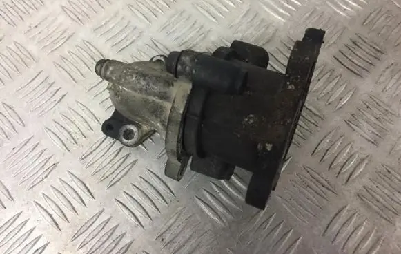 Nissan Almera N16 Engine coolant pipe/hose