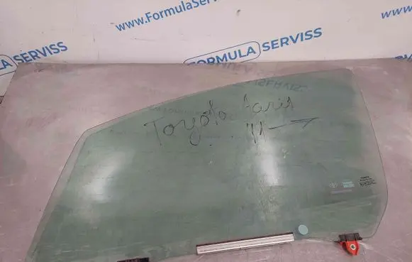 Toyota Yaris Rear door window glass 43R001583