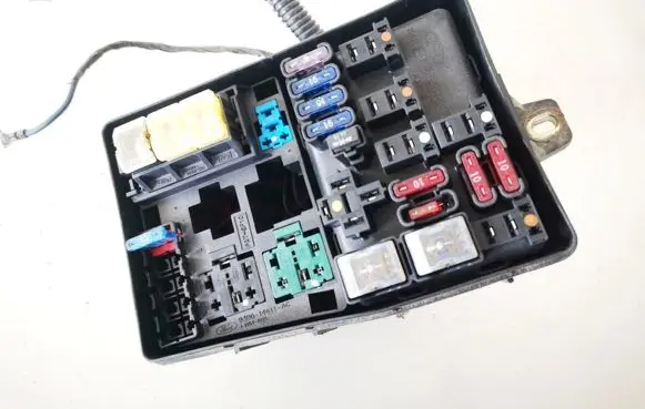 Ford Mondeo MK I Fuse box set 93bg14411ac 93bg-14411-ac