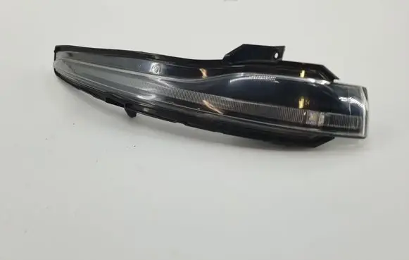 Mercedes-Benz C W205 Mirror indicator light A3170639