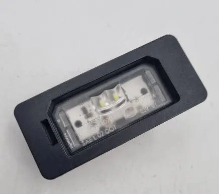BMW 5 G30 G31 Number plate light 7410302 63267410302 174310824A104