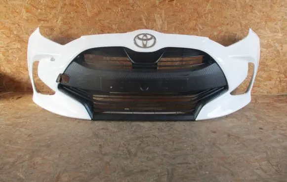Toyota Yaris XP210 Front bumper