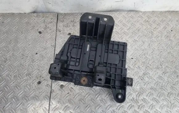 Hyundai ix35 Battery tray 371502S200