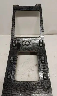 Mercedes-Benz ML W163 Gear shifter surround trim plastic