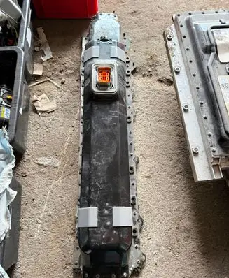 Volvo XC40 Hybrid / electric car battery 32263448