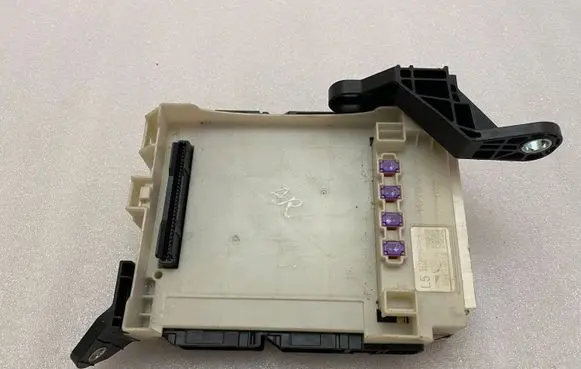 Lexus RX 450H Other control units/modules 8273048Z50A
