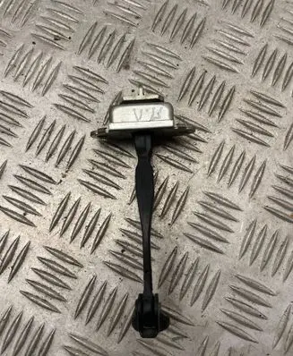 Nissan Juke I F15 Front door check strap stopper 