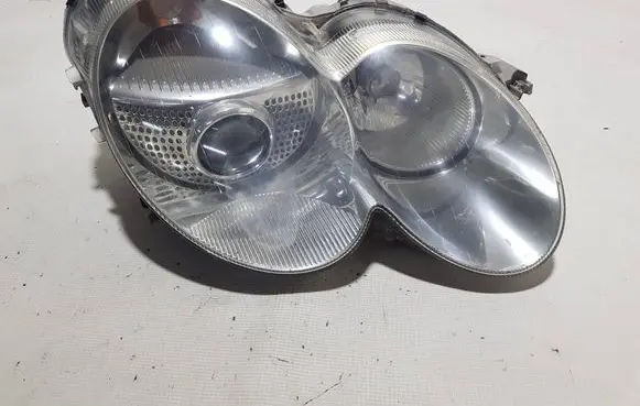 Mercedes-Benz SL R230 Headlight/headlamp A2308207661GGT A2308207661