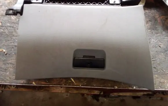 BMW 3 E46 Glove box set 51168196111