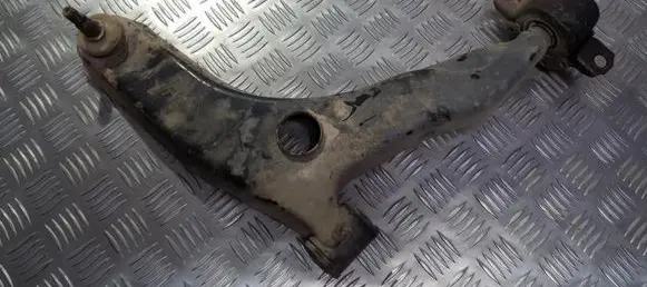 Volvo S40, V40 Front lower control arm/wishbone