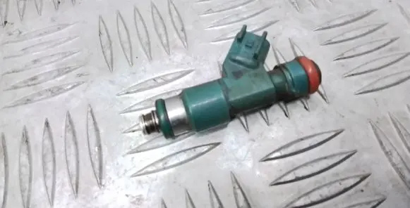 Volvo S80 Fuel injector 6G9NAB