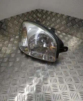 Hyundai Santa Fe Headlight/headlamp 92101