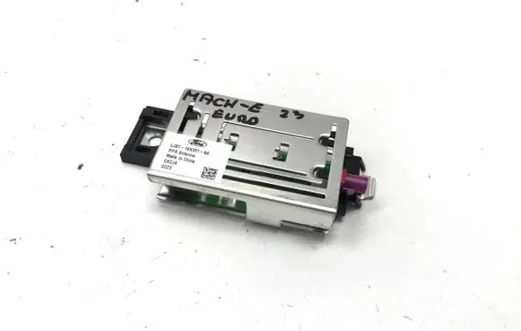 Ford Mustang Mach-E Aerial antenna amplifier LJ8T19K351AA