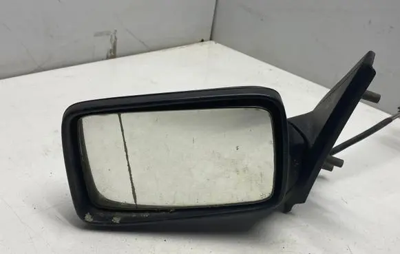 Volkswagen Golf III Manual wing mirror 40485