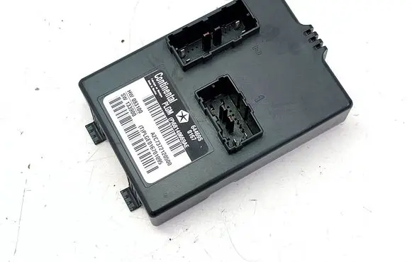 Dodge Durango III Tailgate/trunk control unit/module 68140669AE P68140669AE
