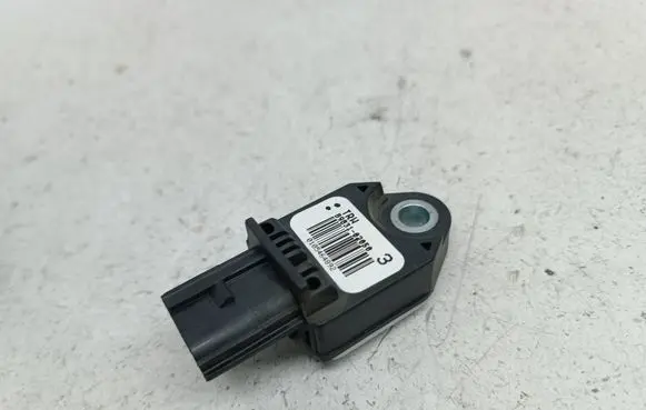Toyota Corolla E120 E130 Airbag deployment crash/impact sensor 0105464892 8983102050