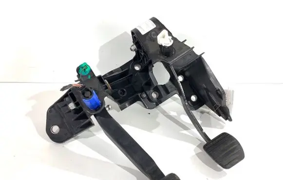 Renault Master III Pedal assembly 180101626R