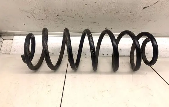 Audi A3 S3 8L Rear coil spring