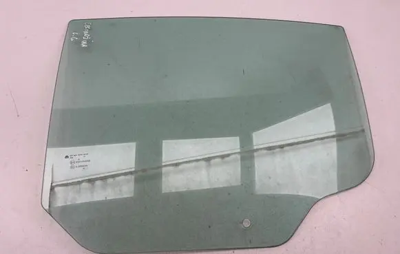 Dodge Charger Rear windscreen/windshield window E000249 43R000262