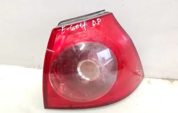 Volkswagen Golf V Rear/tail lights 1K6945096E
