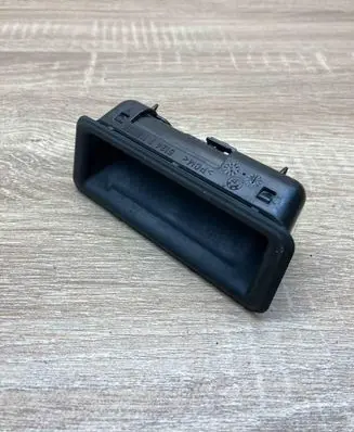 BMW 3 E90 E91 Tailgate/trunk/boot exterior handle 7118158