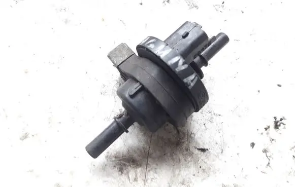 Renault Scenic I Vacuum valve 8200024427