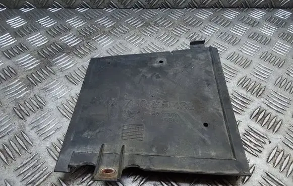 Volkswagen Transporter - Caravelle T5 Battery tray heat shield 7H0915438A