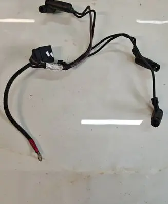 BMW X3 F25 Glow plug wires 758061204B