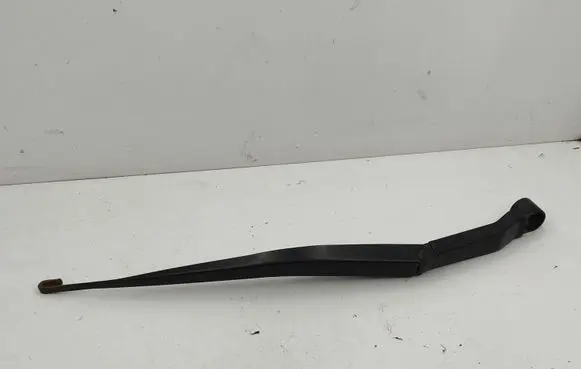 Subaru Legacy Front wiper blade arm