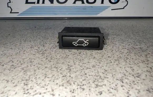 BMW 5 E39 Tailgate opening switch 8365579