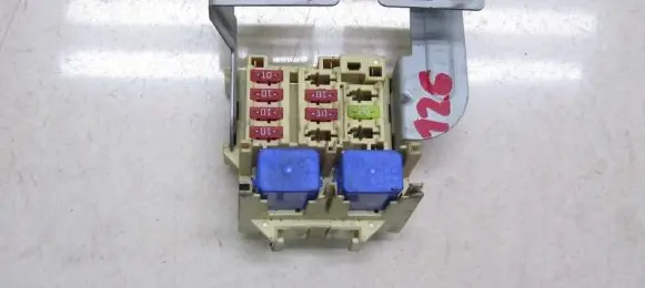 Nissan Qashqai Fuse module