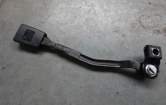 Volkswagen New Beetle Front seatbelt buckle 1Y0858472B 1Y0857756A