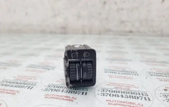 Volkswagen PASSAT B6 Headlight level height control switch 3C0941333