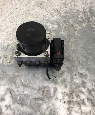 Volkswagen Polo IV 9N3 ABS Pump 6Q0614117AJ