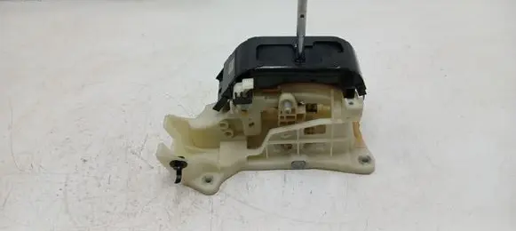KIA Pro Cee'd I Gear shifter/selector 467001H100