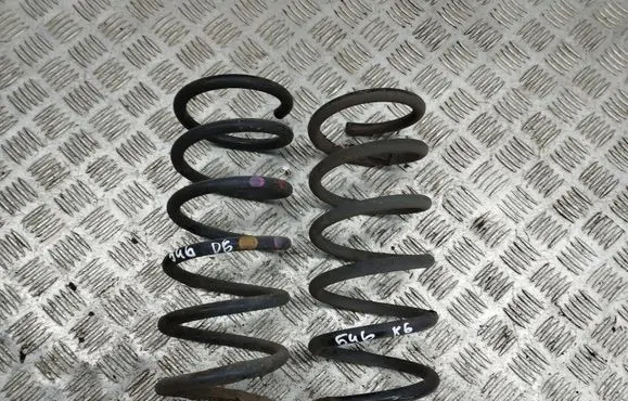 Ford Grand C-MAX Rear coil spring