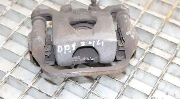 Nissan Juke I F15 Rear brake caliper