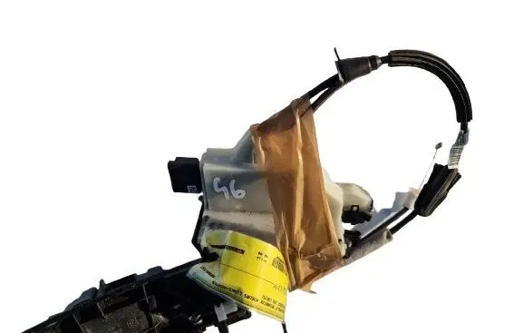 Peugeot 208 I Sliding door lock 9812501280