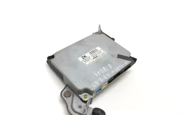 Lexus IS 220D-250-350 Parking PDC control unit/module 8679253010 51611012200