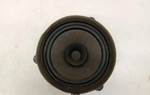 Volvo V50 Front door speaker 30752083 06W33 M5XUG
