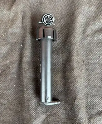 Volvo V60 Headlight washer spray nozzle 32418740