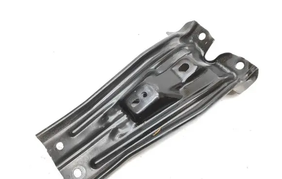 Volkswagen Tiguan Allspace Front bumper mounting bracket 5NA805567