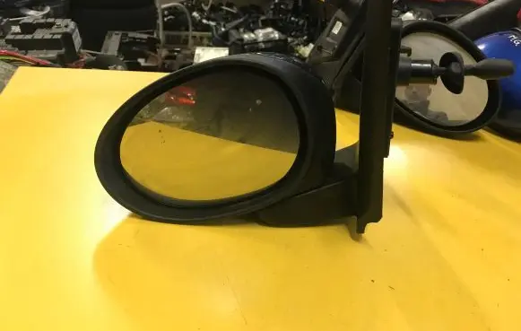Toyota Aygo AB10 Manual wing mirror 