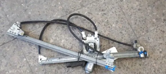 Renault Espace I Front window lifting mechanism without motor 116096
