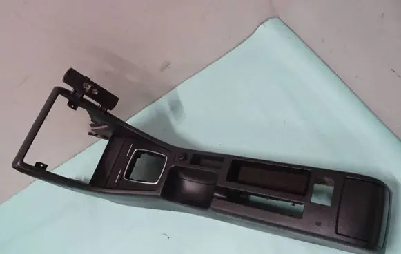 Audi A4 S4 B6 8E 8H Center console 