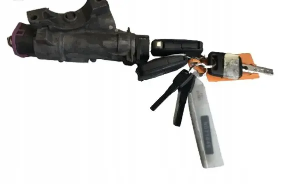 Audi A6 S6 C5 4B Ignition lock 4B0905851C