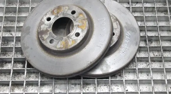 Nissan Note (E12) Front brake disc
